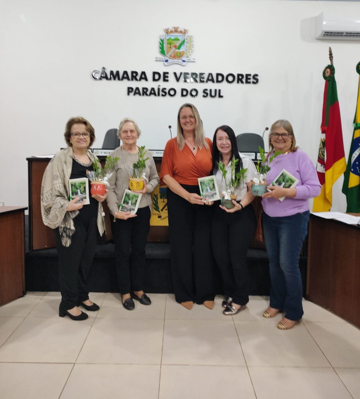 Noite de Premiação aos Vencedores do 1º Paraíso em Verso e Prosa